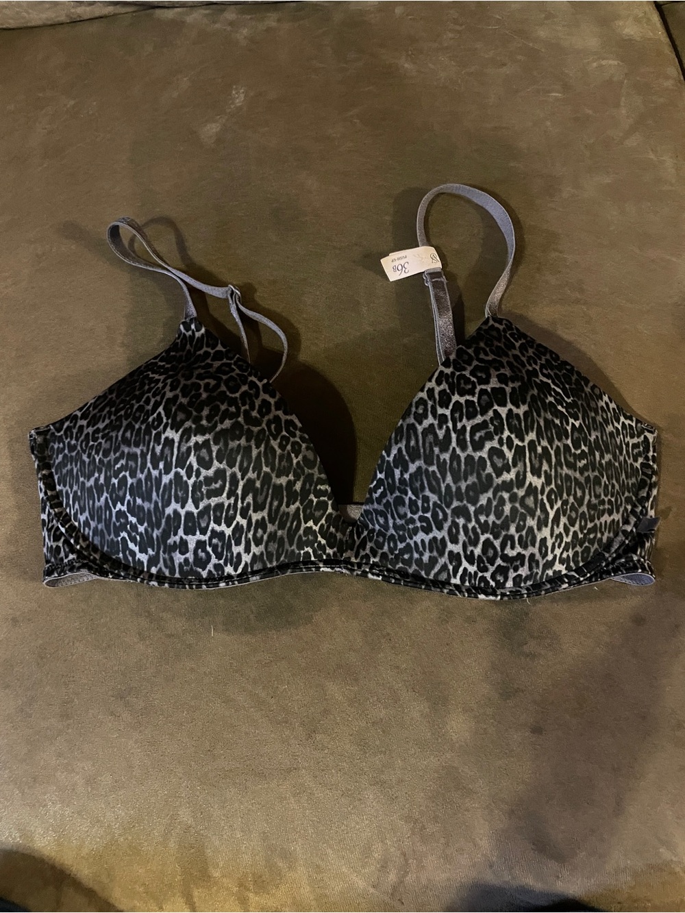 Victoria's Secret Black & Gray Leopard Print Padded Push-Up Bra size 36B